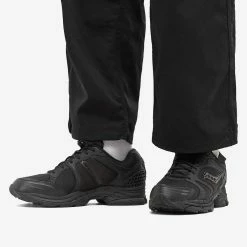 Saucony Progrid Triumph 4 -Luxury Sneakers Shop 03 02 2023 BLR S70758 1 m9 1