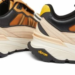 Moncler Genius X Palm Angels Palm Lite Runner Sneaker 8 Moncler Genius X Palm Angels Palm Lite Runner Sneaker -Luxury Sneakers Shop 04 01 2023 me 4m000 20 m2494 p03 4