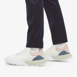 Alexander McQueen Mixed Panel Court Sneaker 11 Alexander McQueen Mixed Panel Court Sneaker -Luxury Sneakers Shop 05 01 2022 TC 634618WIAA49780 m9 1