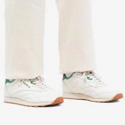 Reebok Classic Leather Plus -Luxury Sneakers Shop 06 10 2022 ns gz4981 m9