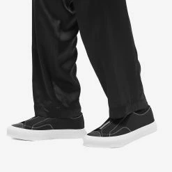 Givenchy City Low Zip Sneaker 11 Givenchy City Low Zip Sneaker -Luxury Sneakers Shop 08 09 2022 jd bh006uh19l 001 m7