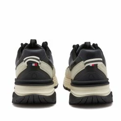 Moncler Lite Runner -Luxury Sneakers Shop 09 02 2023 AJ 4M002 30 M2055 P07 3 1