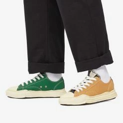 Maison MIHARA YASUHIRO Original Sole Overdyed Lowcut Sneaker 11 Maison MIHARA YASUHIRO Original Sole Overdyed Lowcut Sneaker -Luxury Sneakers Shop 10 05 2021 JB A05FW728 YL m6 1