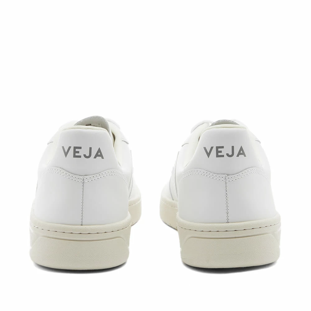 Veja V-10 Vegan Basketball Sneaker 3 Veja V-10 Vegan Basketball Sneaker - Image 3