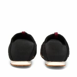 Teva Ember Moc Fleece -Luxury Sneakers Shop 10 11 2021 EC 1120163 BLK 3 1