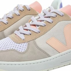 Veja V-10 Vegan Basketball Sneaker 8 Veja V-10 Vegan Basketball Sneaker -Luxury Sneakers Shop 11 08 2022 JB VX0302908B 4 1