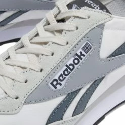 Reebok AZ II -Luxury Sneakers Shop 13 01 2022 TH GX5323 4 1