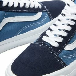 Vans Vault UA OG Old Skool LX -Luxury Sneakers Shop 13 02 2023 JW VN0A4P3X5OC1 4 1