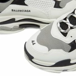 Balenciaga Triple S Sneaker -Luxury Sneakers Shop 13 02 2023 LL 536737 W2FW5 1112 4 1
