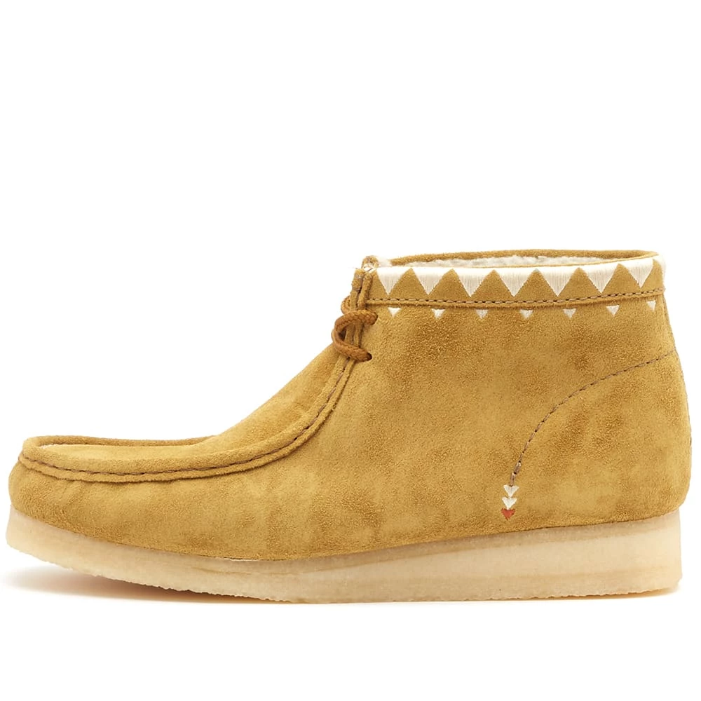 Clarks Warm Lined Wallabee Boot 2 Clarks Warm Lined Wallabee Boot - Image 2
