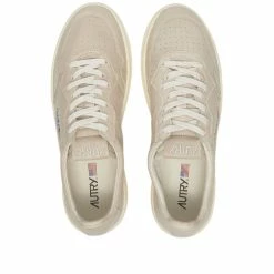 Autry 01 Goat Leather Sneaker 9 Autry 01 Goat Leather Sneaker -Luxury Sneakers Shop 14 11 22 JF AULMGG29 5 1