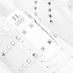 Valentino Rockstud Untitled Sneaker 8 Valentino Rockstud Untitled Sneaker -Luxury Sneakers Shop 15 12 22 BB 2Y2S0931BXE 0BO 4 1
