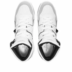 Valentino High Top Roman Stud Sneaker -Luxury Sneakers Shop 16 05 2022 JD 1Y2S0E63NWN 0N2 5 1