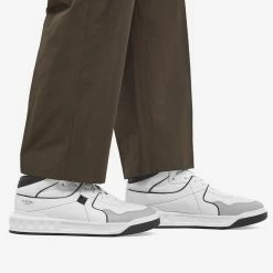 Valentino High Top Roman Stud Sneaker -Luxury Sneakers Shop 16 05 2022 JD 1Y2S0E63NWN 0N2 m9 1