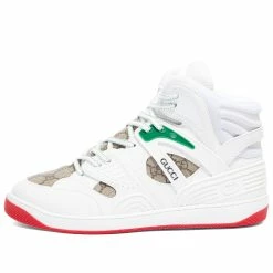 Front Page -Luxury Sneakers Shop 18 02 2022 EC 673077 2SHG0 9076 2 1