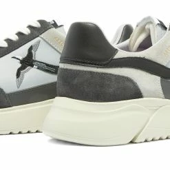 Axel Arigato Genesis Stripe Bee Bird 9 Axel Arigato Genesis Stripe Bee Bird -Luxury Sneakers Shop 19 07 2021 TH 35074 4 1