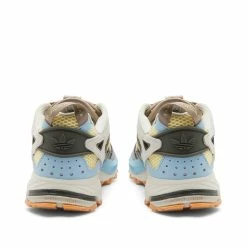 Adidas Hyperturf Adventure -Luxury Sneakers Shop 19 12 2022 AY GX4487 3 1