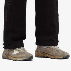 Golden Goose Running Dad Sneaker -Luxury Sneakers Shop 20 01 2023 JW GMF00199 F003271 81751 m7 1