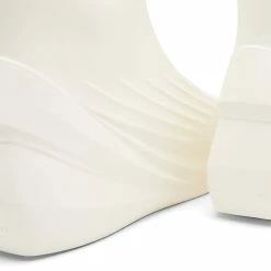 1017 ALYX 9SM Mono Boot 8 1017 ALYX 9SM Mono Boot -Luxury Sneakers Shop 20 12 2022 AO AAUBO0071OT01 WTH0005 4 1