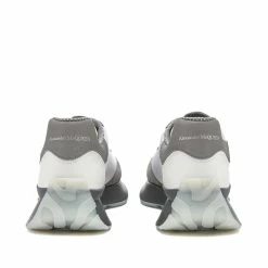 Alexander McQueen Sprint Runner Sneaker 8 Alexander McQueen Sprint Runner Sneaker -Luxury Sneakers Shop 21 02 2023 AJ 705071W4W11 8395 3 1
