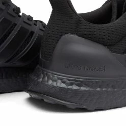 Adidas Ultraboost 1.0 8 Adidas Ultraboost 1.0 -Luxury Sneakers Shop 22 12 2022 AC HQ4199 4 1