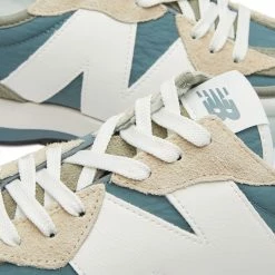 New Balance MS327CR -Luxury Sneakers Shop 23 01 2023 BLR MS327CR 4 1