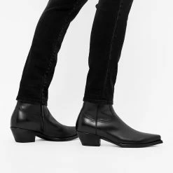 Saint Laurent Lukas Zip Boot -Luxury Sneakers Shop 26 03 2021 GH 530825 CY500 1000 m6 1