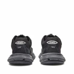 Balenciaga Track 3 Sneaker -Luxury Sneakers Shop 26 09 2022 aj 700875 w3rf1 1090 3