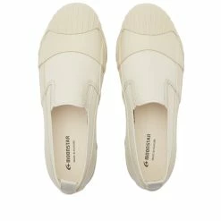 Moonstar All-Weather Slip-On 9 Moonstar All-Weather Slip-On -Luxury Sneakers Shop 26 10 2022 BLR 54322588 5 1