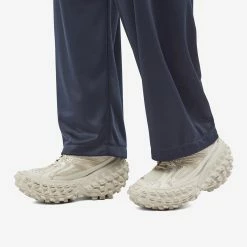 Balenciaga Defender Sneaker 11 Balenciaga Defender Sneaker -Luxury Sneakers Shop 27 02 2023 jc 685613 W2RA6 9700 m7 1