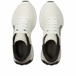 Alexander McQueen Seal Logo Vintage Runner -Luxury Sneakers Shop 28 03 2022 AJ 691342WIB6E9061 5 1