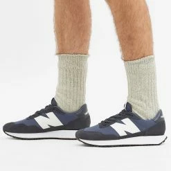 New Balance MS237CA -Luxury Sneakers Shop 28 06 2022 SI MS237CA m6 1