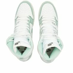 Nike W Dunk Hi 1985 9 Nike W Dunk Hi 1985 -Luxury Sneakers Shop 29 11 2022 JA DV1143 300 5 1