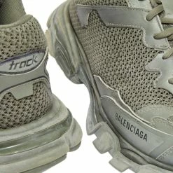 Balenciaga Track 3 Sneaker -Luxury Sneakers Shop 3 11 22 JF 700875 W3RF1 3210 4 1