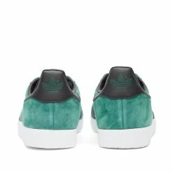 Adidas Gazelle -Luxury Sneakers Shop 30 11 2022 BLR BB5487 3 1